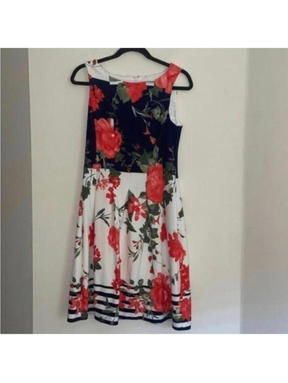 Leslie Fay A Line, navy and white color blocked floral dress Office career work